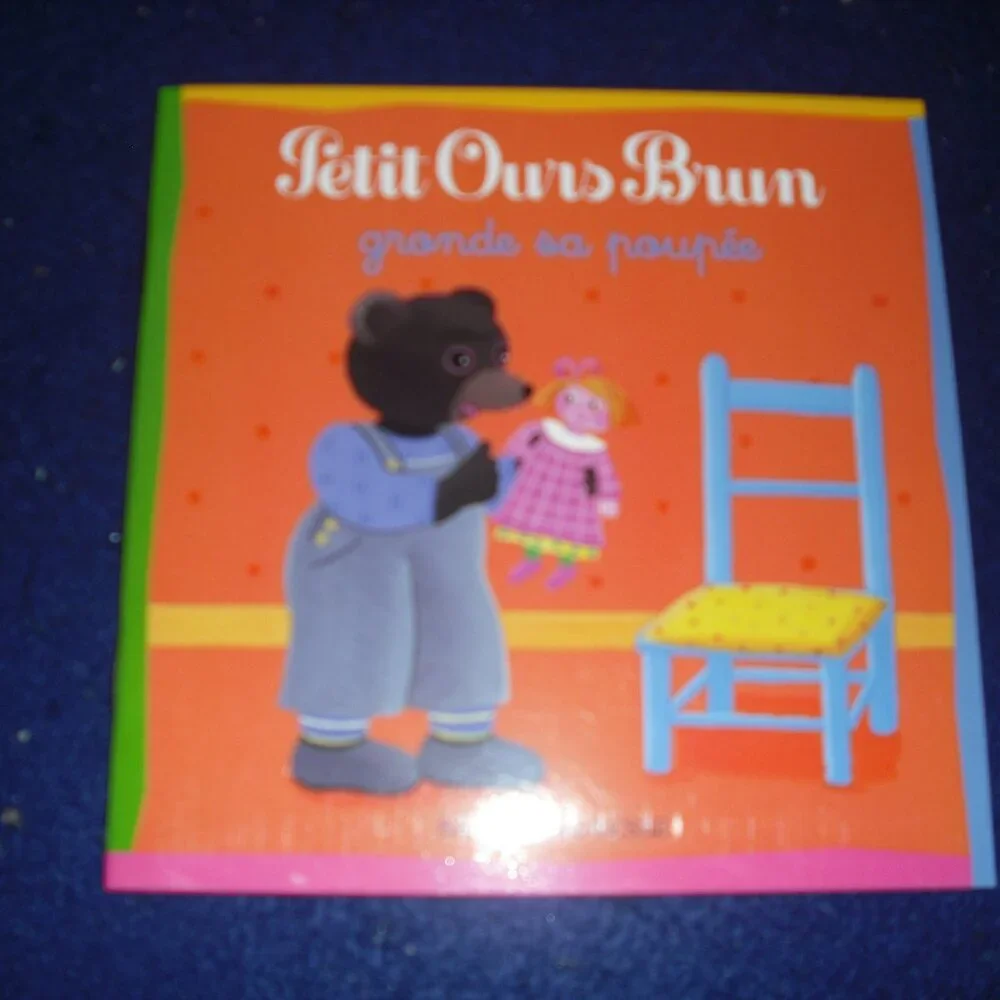Petit Ours Brun: Manege, Restaurant, Grandi, poupee, sac by Daniele Bour French